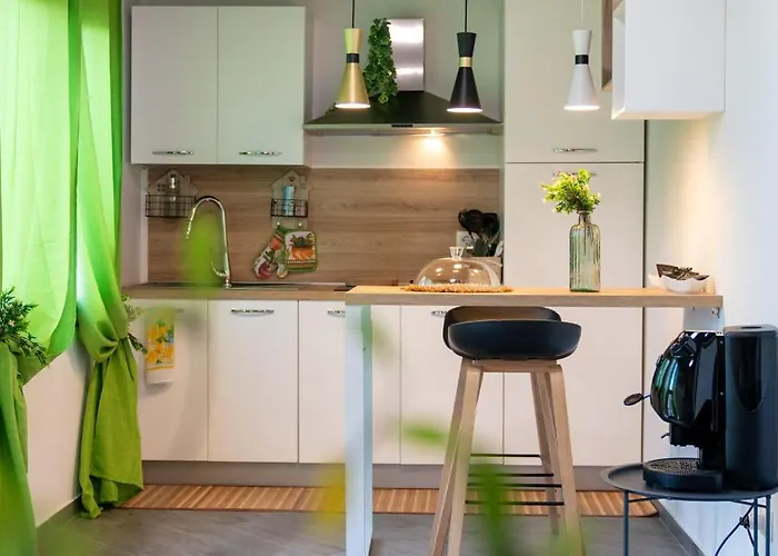 Apartament Intero Con Solarium - Ciaculli *