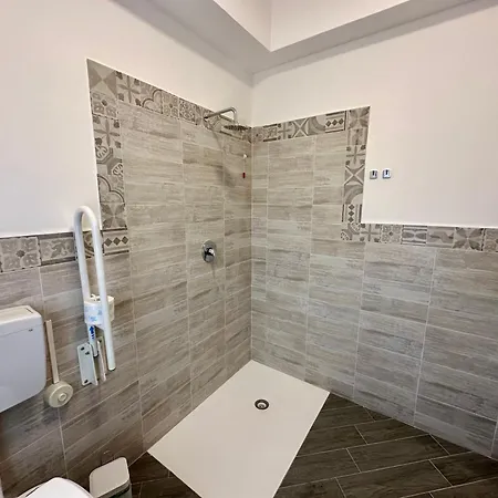 아파트 Intero Con Vasca Idromassaggio E Solarium - Ciaculli *